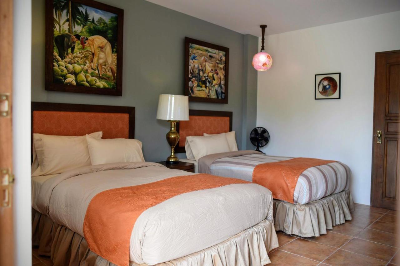 Casa Marina Bed And Breakfast Pagsanjan Exteriér fotografie