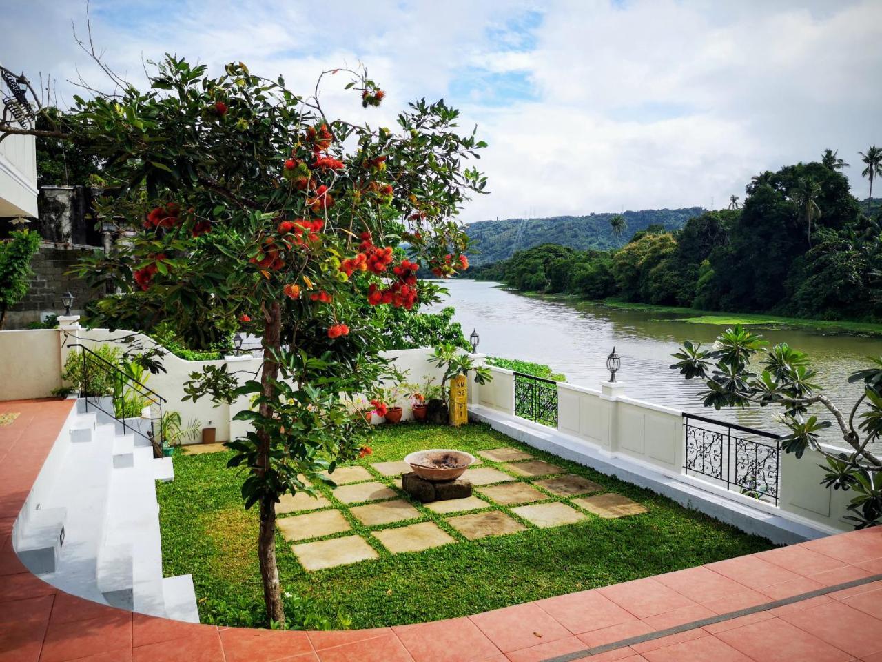 Casa Marina Bed And Breakfast Pagsanjan Exteriér fotografie